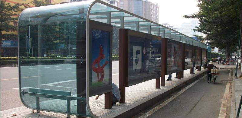 公交站宣傳欄