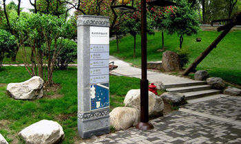 景區标識牌的作用體現在哪些方面？